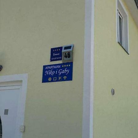 Apartman Niko Und Gaby Vodice Bagian luar foto